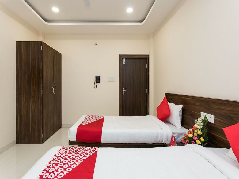Oyo 15823 Hotel Richmond Inn