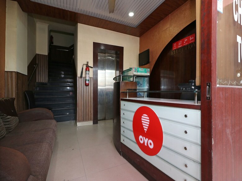 Oyo 3735 Hotel Chilana Tower