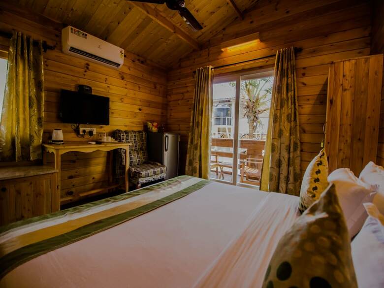 Hotel Oyo 14146 Home Modern Beach Cottages Morjim