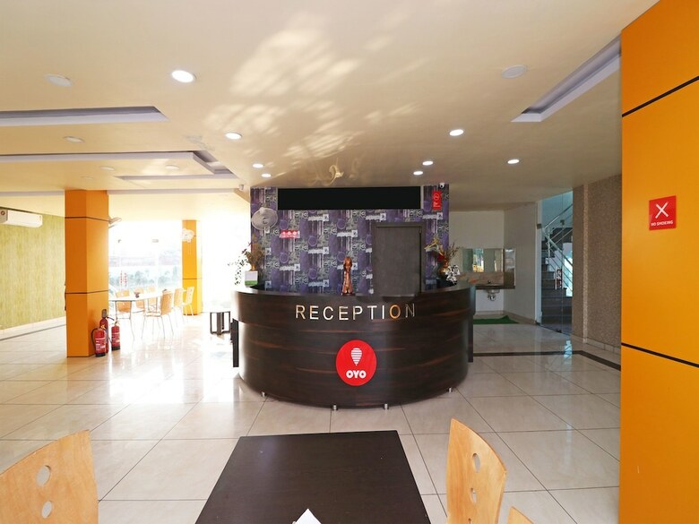 Oyo 13483 Hotel Aradhya's