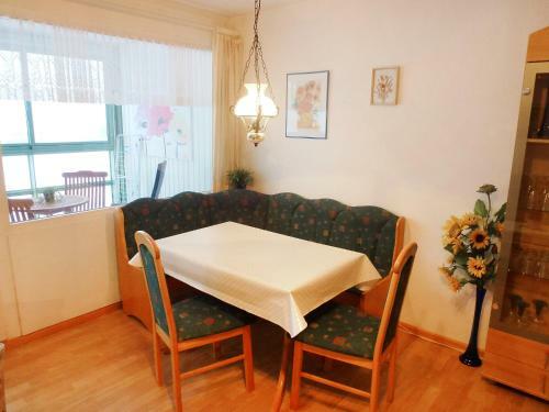 Apartment L�ffingen 5