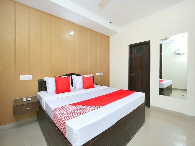 Oyo 14099 Hotel The Kuber