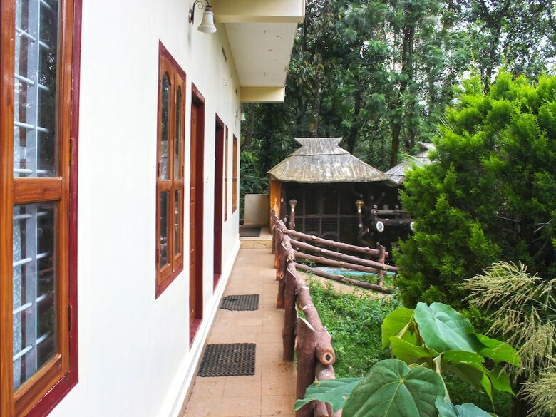 Hotel Oyo 14135 Ashly's Residency
