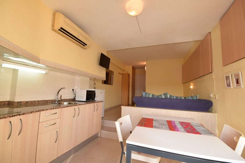 Apartamento Promar 96