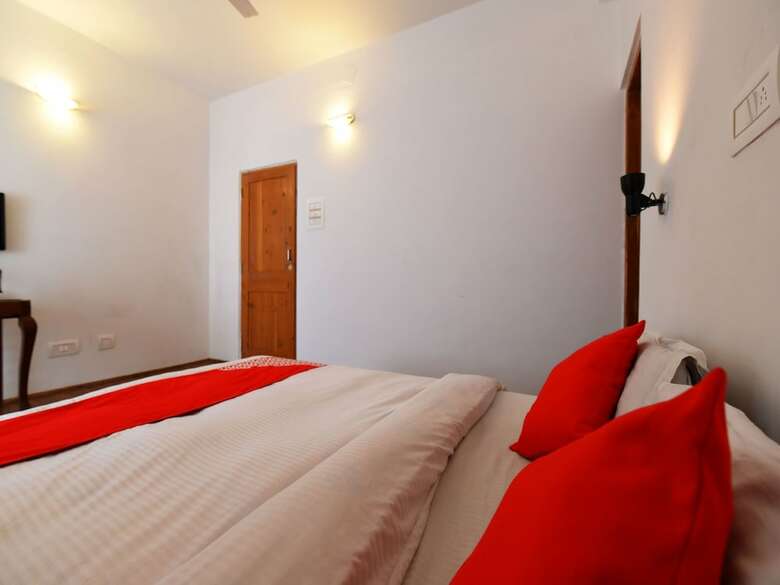 Hotel Oyo 13849 Manali Meadows