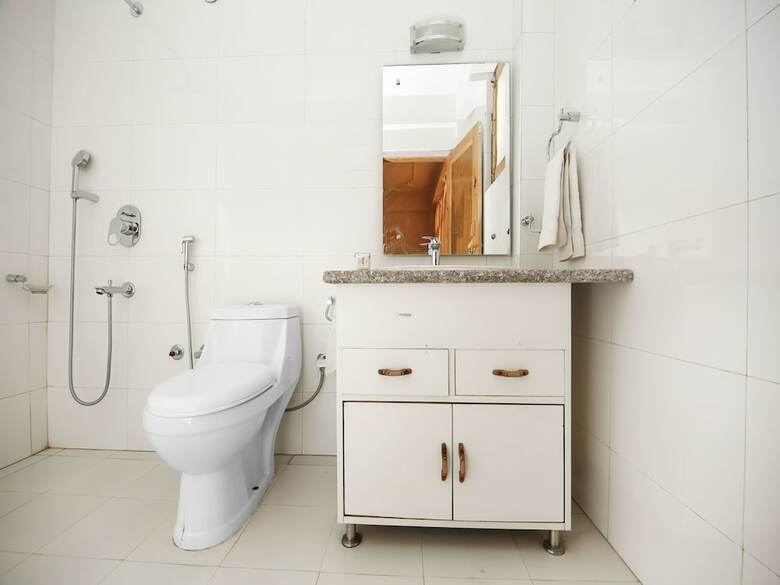 Oyo 11388 Hotel Dimbir Regency