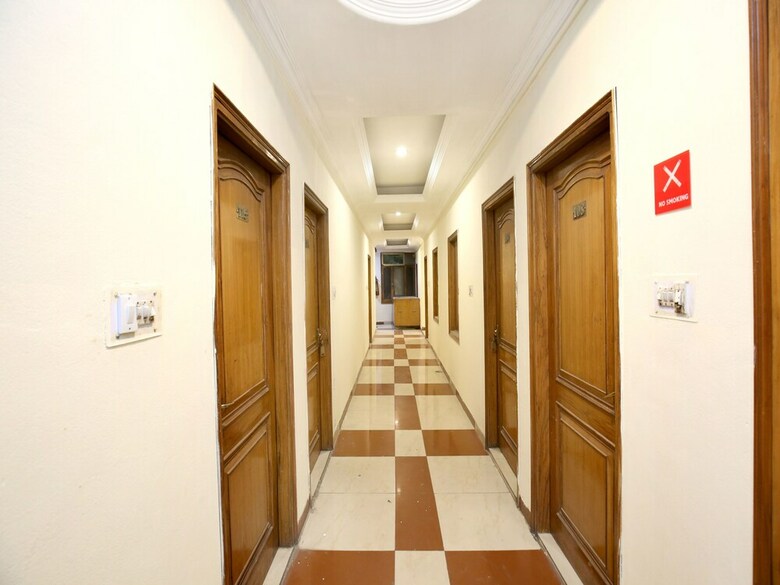 Oyo 14029 Hotel Yogesh