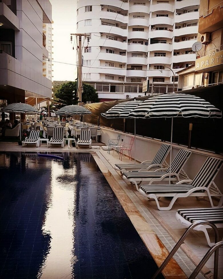 Servet 76 Grand Hotel