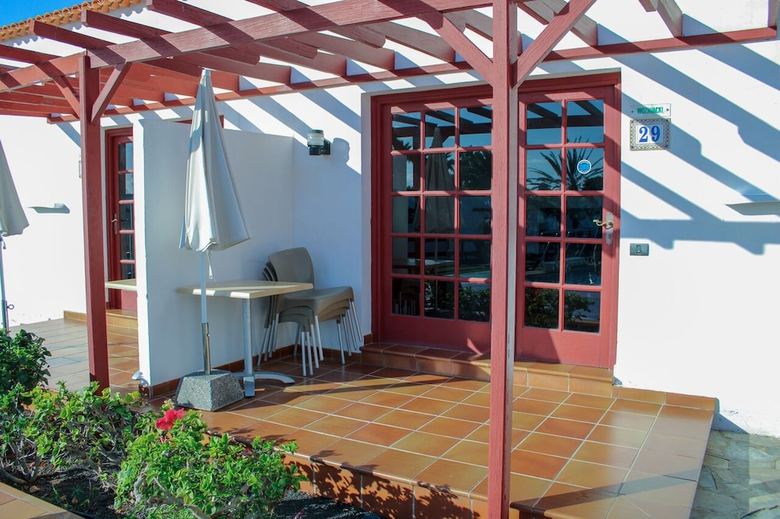 Aparthotel Castillo Beach Club Apartments