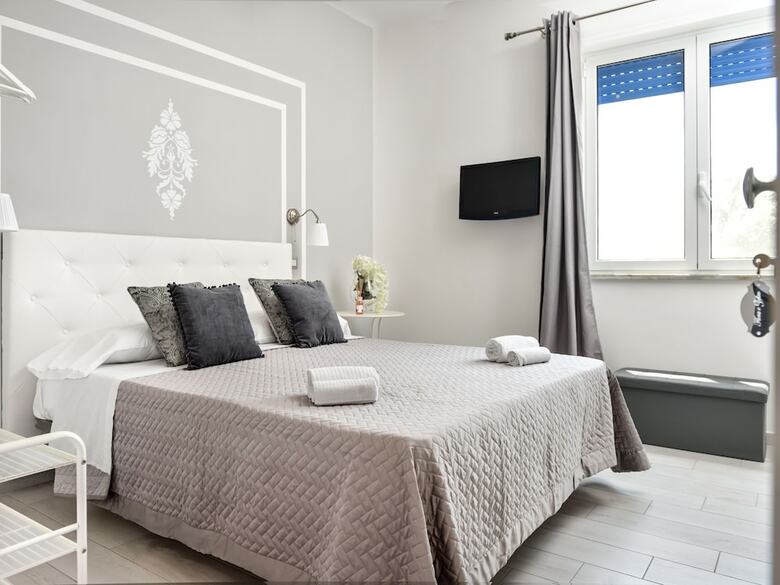 Insula House B&B