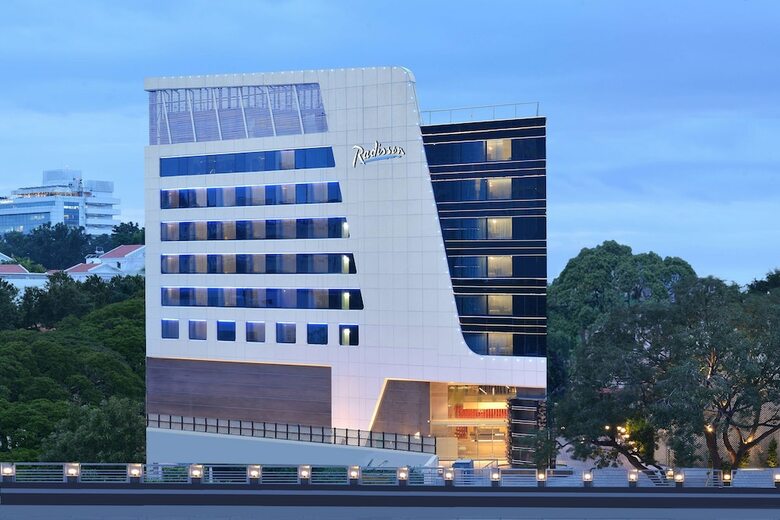 Hotel Radisson Bengaluru City Center