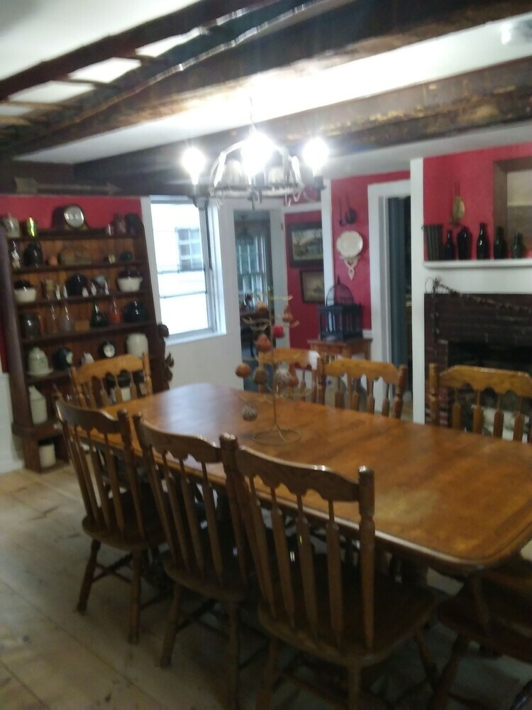 Hummingbird Hill Bed & Breakfast