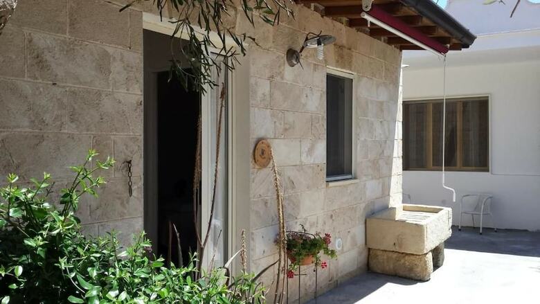 Bed & Breakfast Giardino Dei Baroni