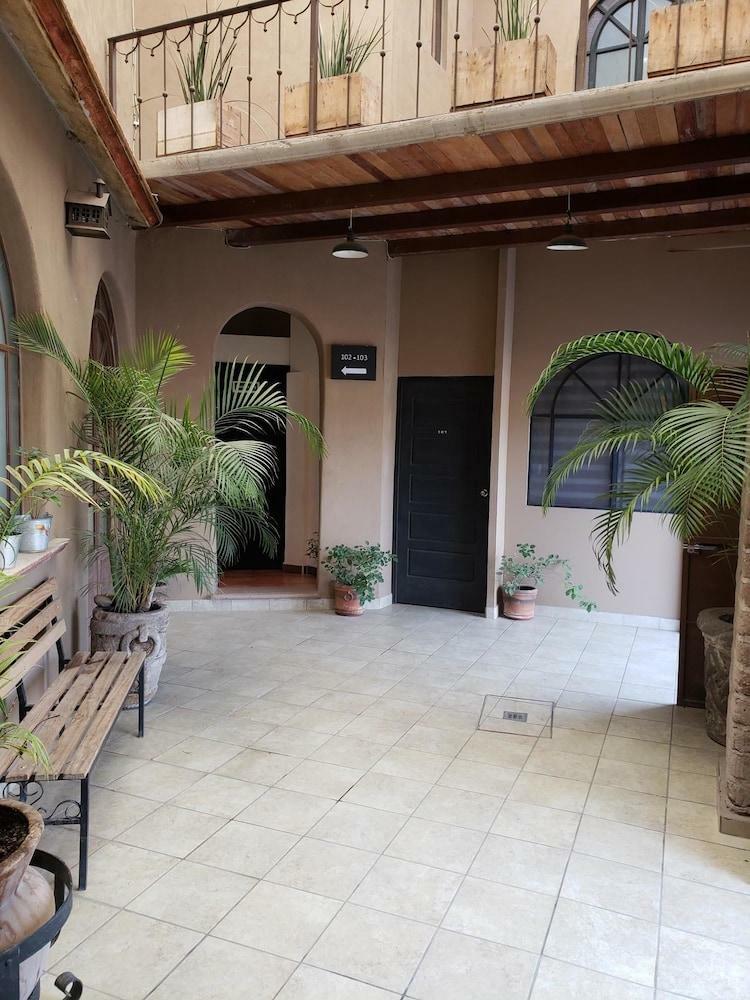 Hotel La Corregidora San Miguel