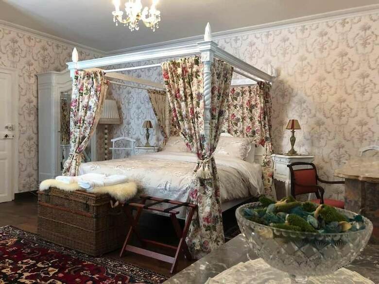 Bed & Breakfast Le Ch�teau de La Croix Chemin