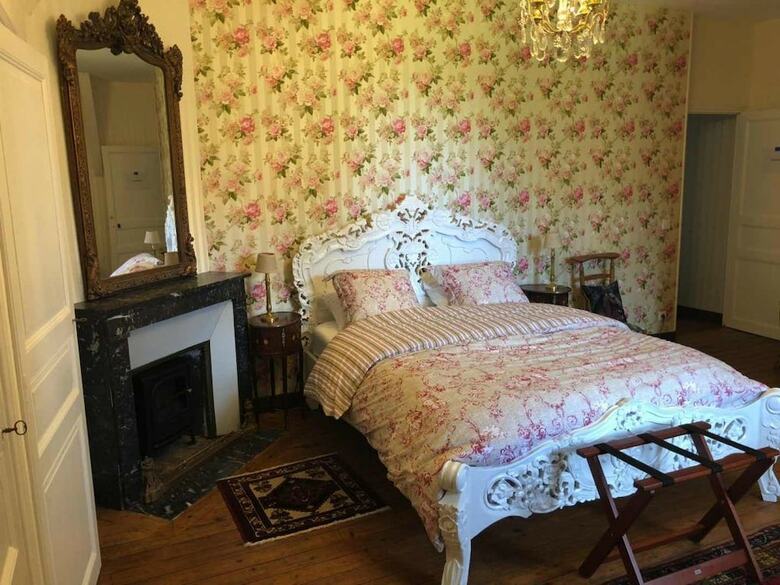 Bed & Breakfast Le Ch�teau de La Croix Chemin