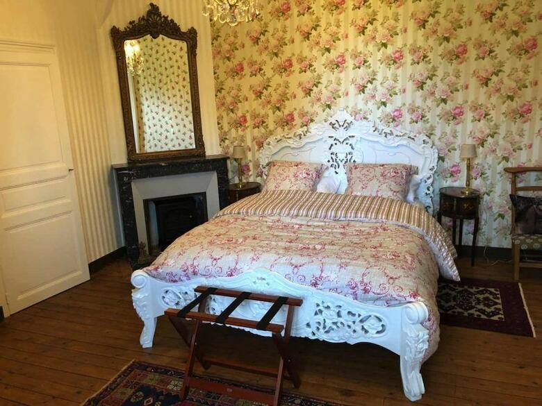 Bed & Breakfast Le Ch�teau de La Croix Chemin