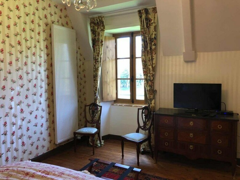 Bed & Breakfast Le Ch�teau de La Croix Chemin