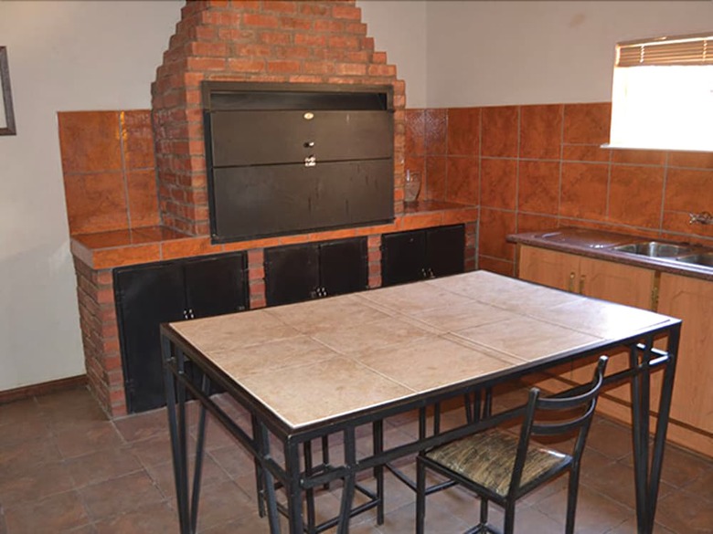 Hotel Esme's Guest House