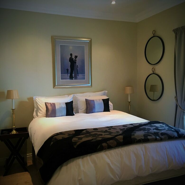 Hotel Vair's Place