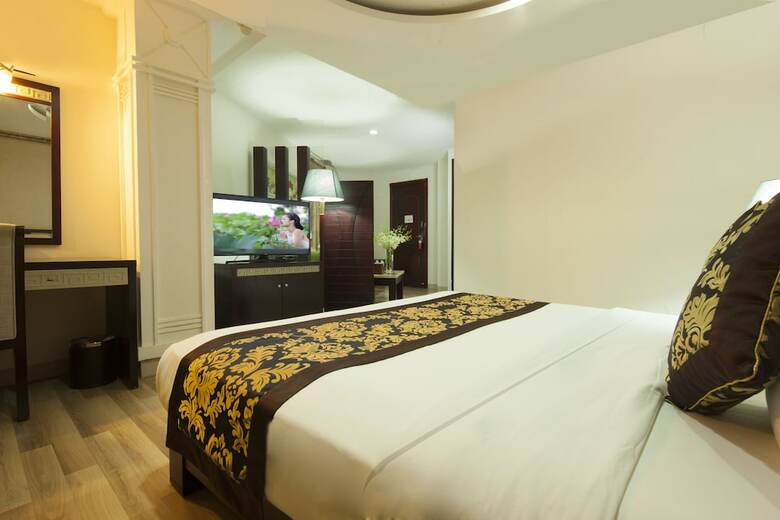 Alagon Central Hotel & Spa