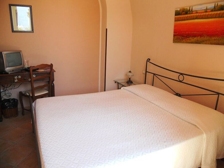 B&B Macrina