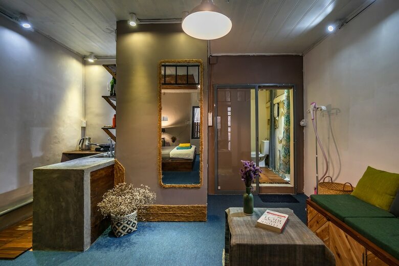 Hotel Holo Opera Saigon Serviced Homestay