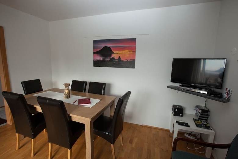 Hotel Grund Guesthouse