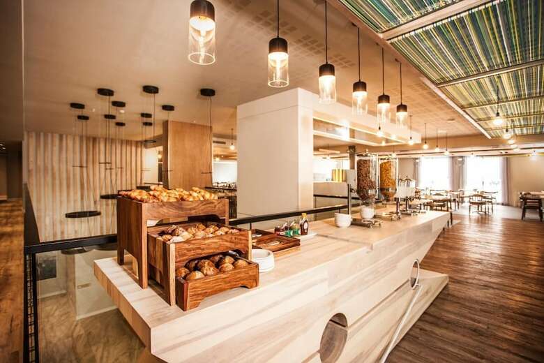 Hotel Stayeasy Cape Town City Bowl