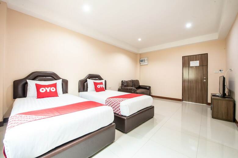 Hotel Oyo 334 Pk Park