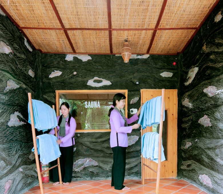 Mekong Lodge Hotel & Resort