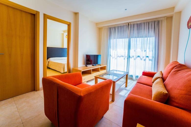 Aparthotel Apartamentos Adaria Vera