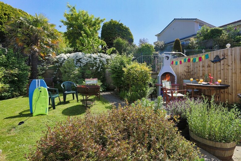 Croyde White House 4 Bedrooms