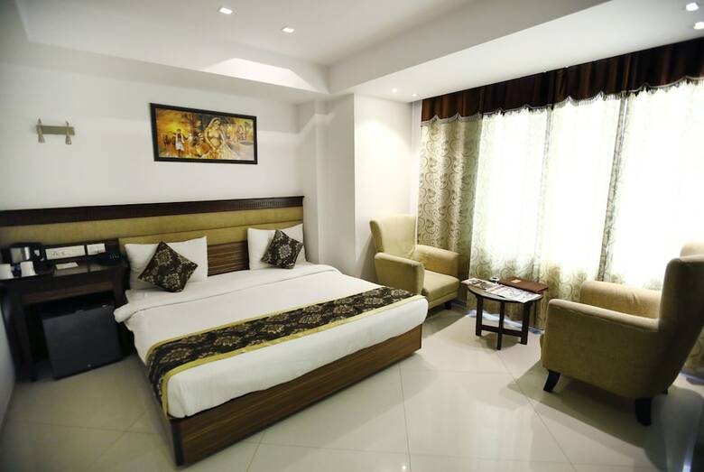 Hotel The Grand Radiant
