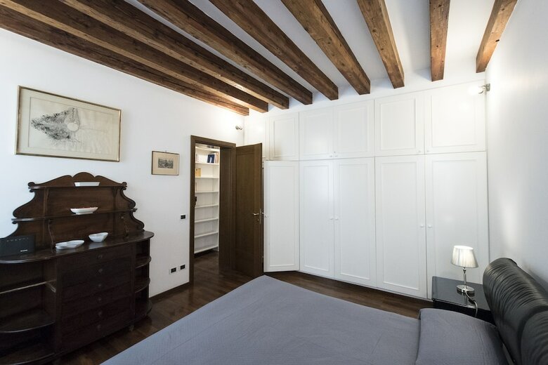 Smart Venice Apartments