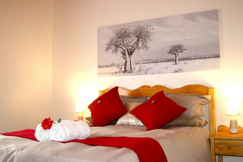 Hotel Sunset Cottage- Noordhoek