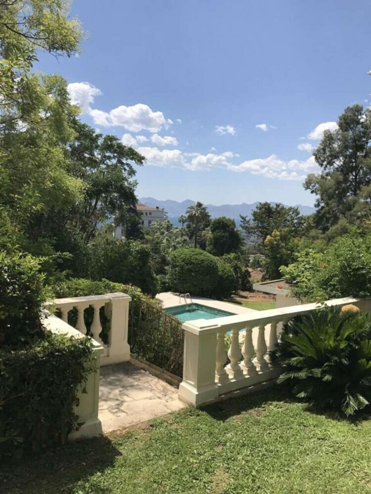 Villa Californie