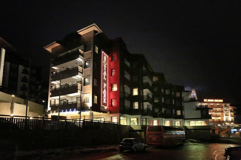 Royal Park Hotel & Apartments