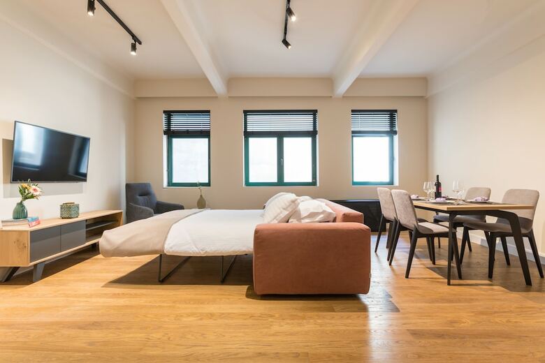 Apartamentos Klepsydra Urban Suites