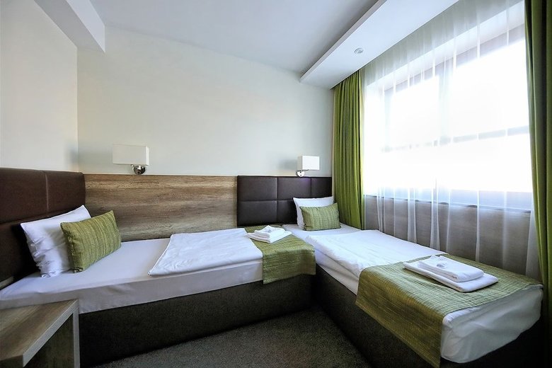 N�das T� Park Hotel Superior