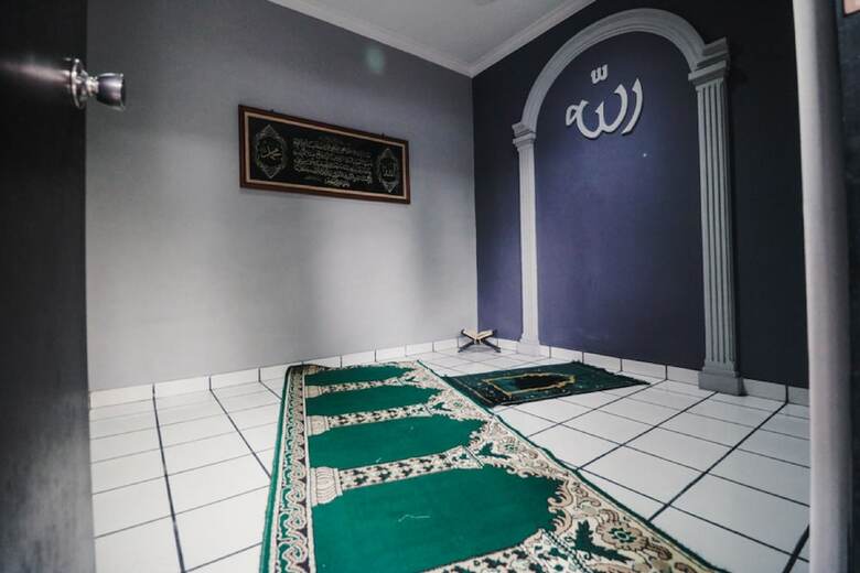 Hotel Reddoorz Plus Near Rs Fatmawati 2