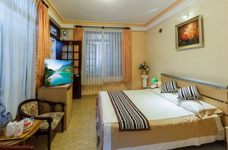 Tram Huong Hotel