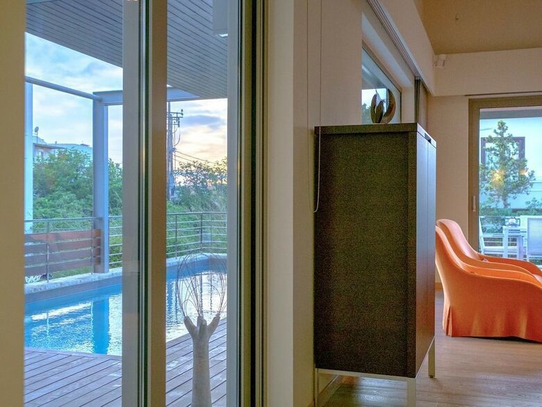 Spectacular Modern Art Villa With Private Pool