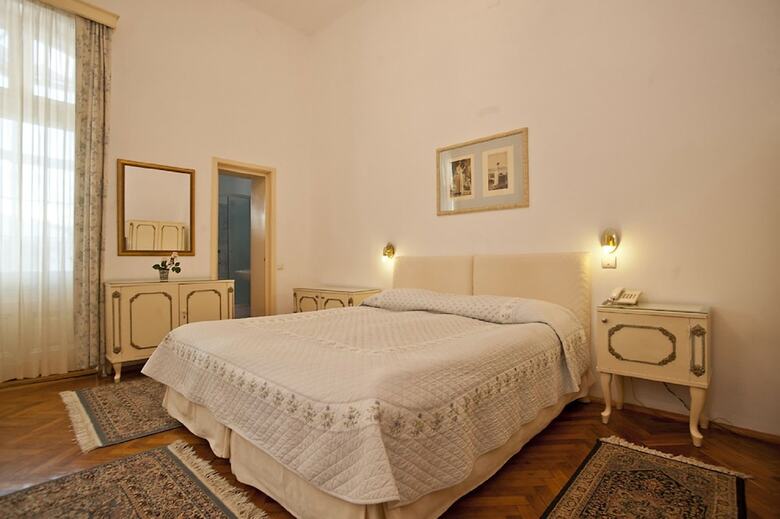 Hotel Vila Camelia Sinaia