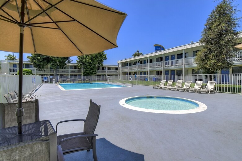 Motel 6 Claremont Ca