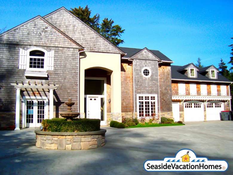 Seaside Vacation Homes