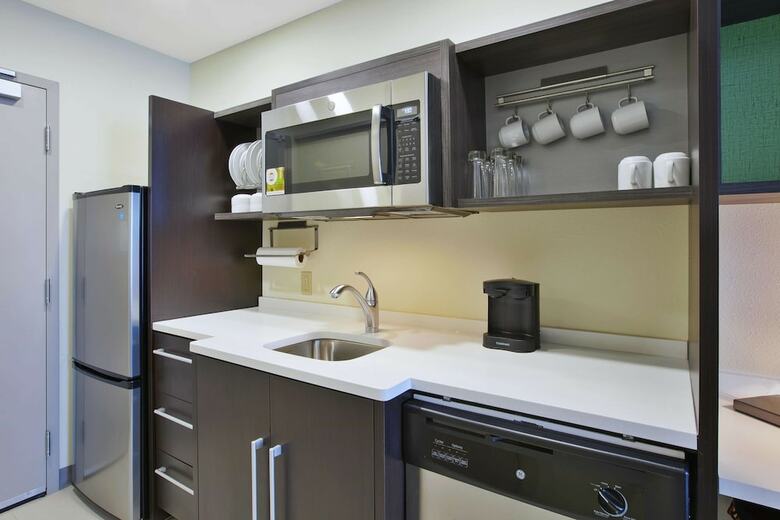 Hotel Home2 Suites By Hilton Holland