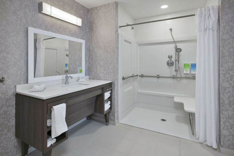 Hotel Home2 Suites By Hilton Holland