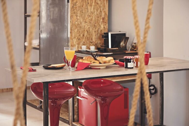 Hotel Piraeus Premium Suites