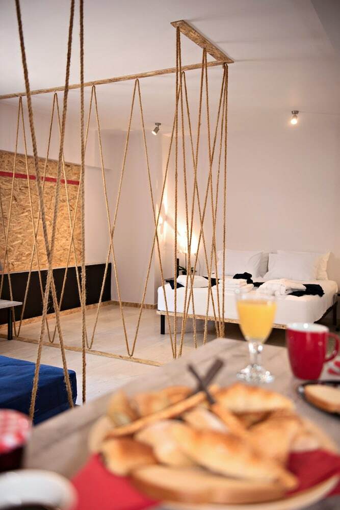Hotel Piraeus Premium Suites